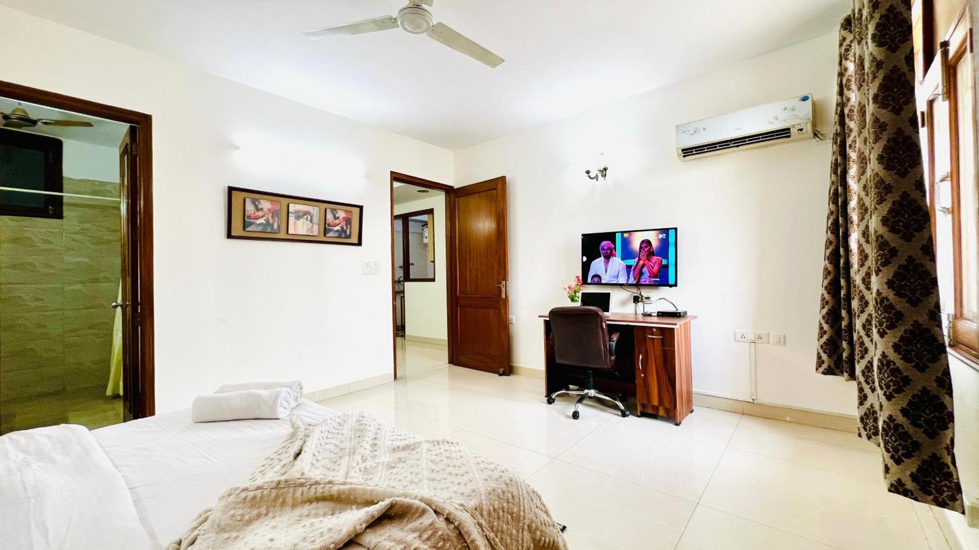 Olive Serviced - Defence Colony * New Delhi