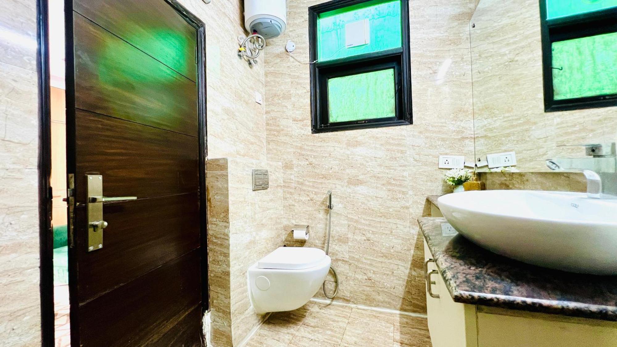 Olive Serviced - Defence Colony Appartement
